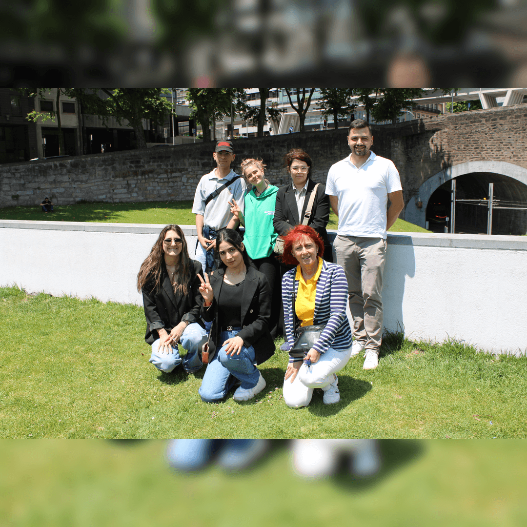 Image gallery marquee