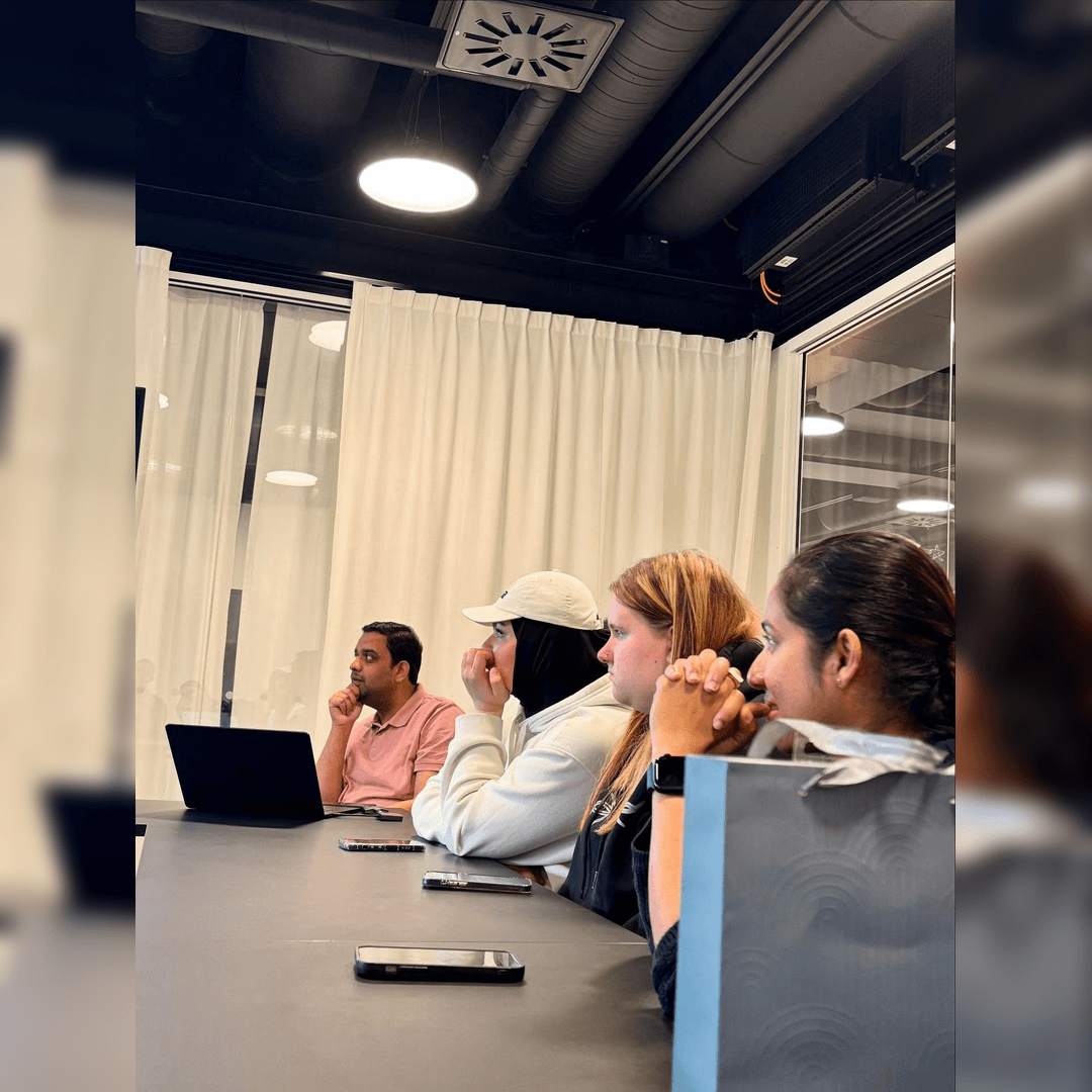 Image gallery marquee